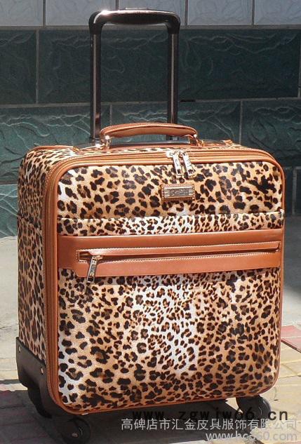 拉杆箱工厂供应保罗沙龙品牌拉杆箱P-005#万向轮拉杆旅行箱商务风格欧美豹纹图3