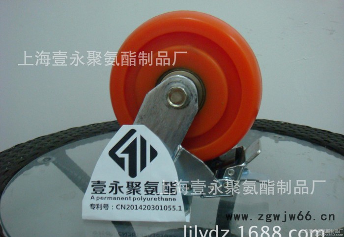 **6寸普通材质双刹安全聚氨酯脚轮，万向轮，叉车轮图2