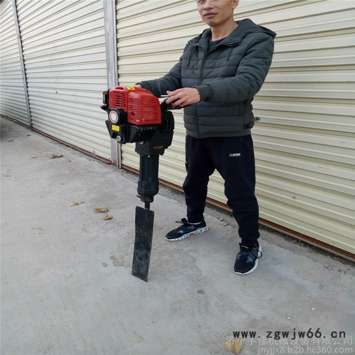 园林工具挖树机 带土球的移树机 宇佳树木带土球移苗机厂家图7