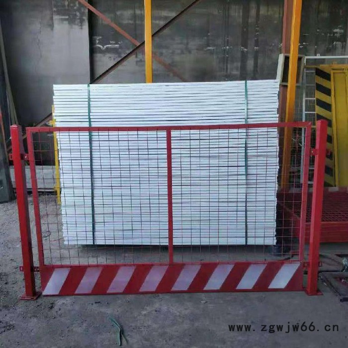 供应禄基1.8*3三角弯桃形护栏   栅栏安全网  安全围栏 架子网 金属网 丝网 型号全 可定制 ** 欢迎洽谈图8