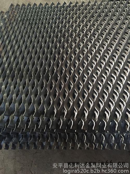 铁领54金属板网中重型钢板网-亿利达金属网业有限公司