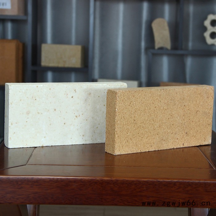 郑州耐火材料 厂家直发 工业炉衬耐火材料 高温耐火砖材料 浇注喷涂耐火材料图3