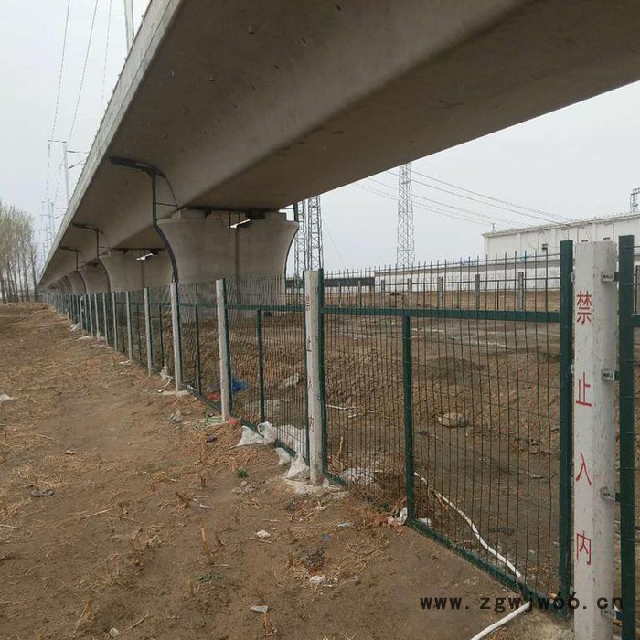 菲璇2012-8001、8002 金属网片防护栅栏铁路护栏网片现货供应图3