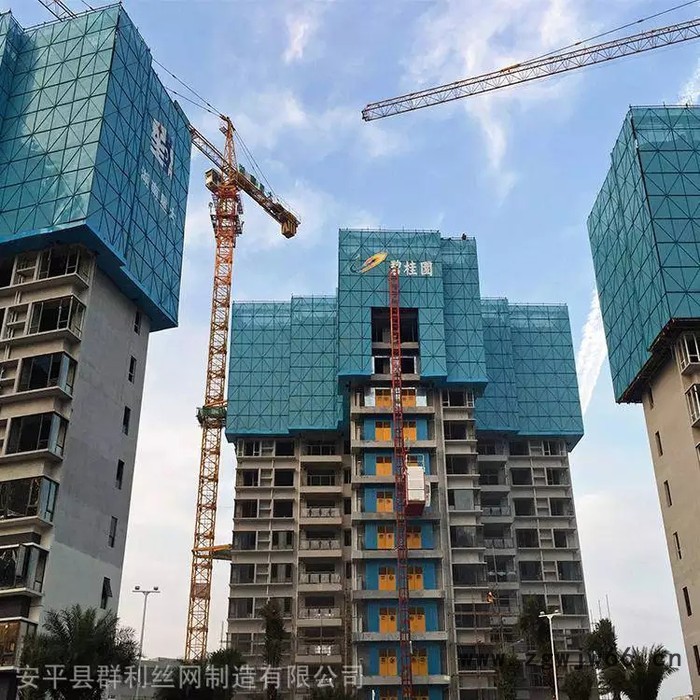 建筑工地防护网 镀锌冲孔板爬架网 米字型外架金属网片 工程防护围挡图3