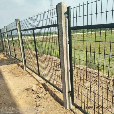 Kunxian/坤贤 铁路沿线防护栅栏 金属网片防护栅栏 加高栅栏金属网片