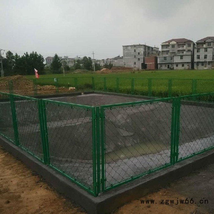 供应禄基1.8*3加强三角弯护栏 护栏网  安全围栏 架子网 金属网 丝网 型号全 可定制 ** 欢迎洽谈图7