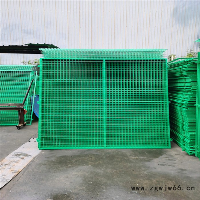 边框护栏网 成都护栏网 养殖围栏网厂家 金属网围栏 铁丝围栏网图6