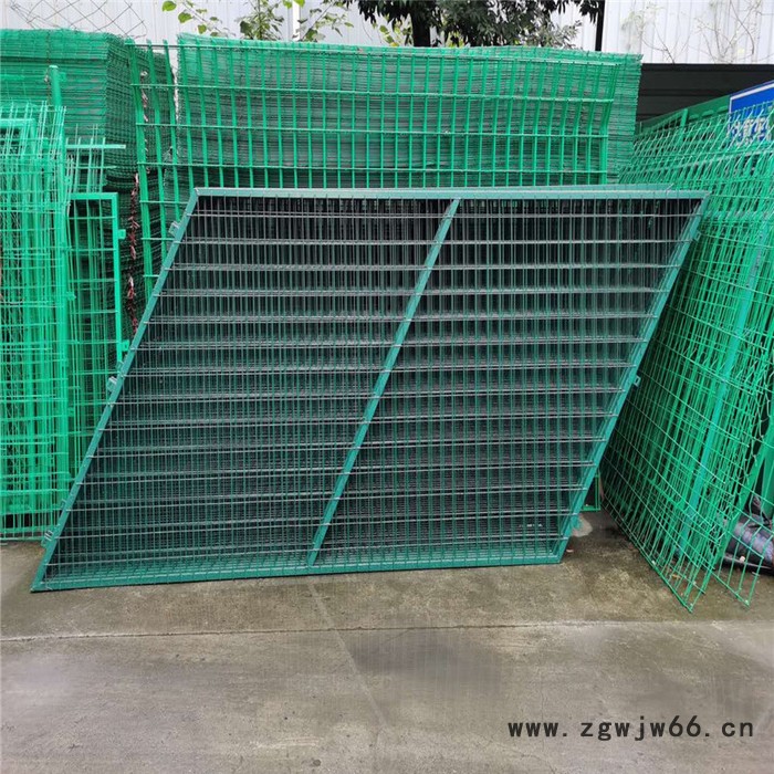 边框护栏网 成都护栏网 养殖围栏网厂家 金属网围栏 铁丝围栏网图3