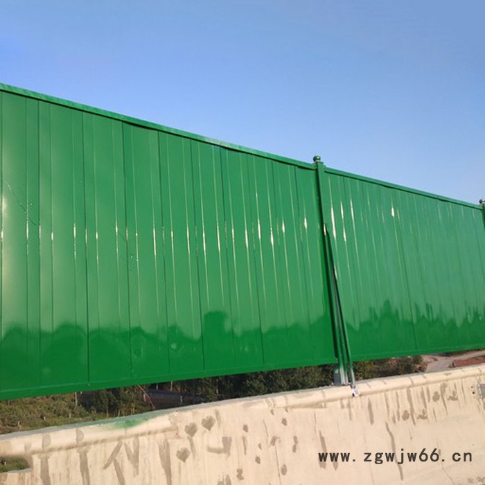 派森 夹芯板彩钢围挡 金属网 彩钢围挡 pvc彩钢围挡 夹心彩钢围挡规格图4