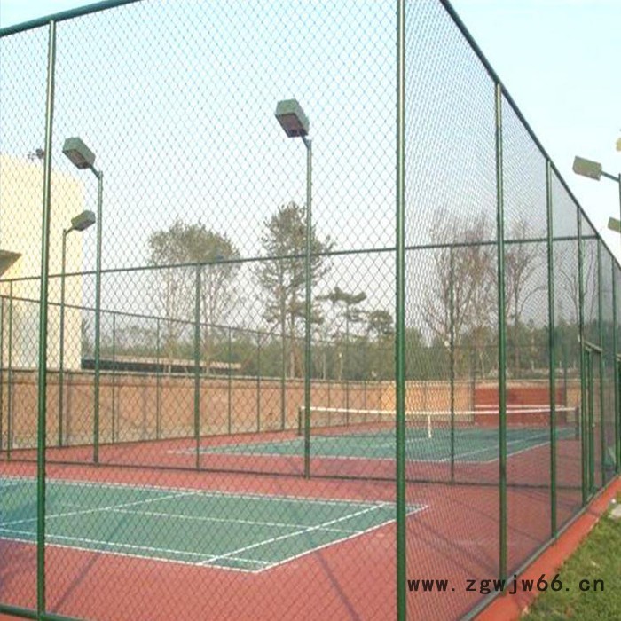 室外篮球场围网 体育场围网 云南柯维金属网球场护栏网厂家图3
