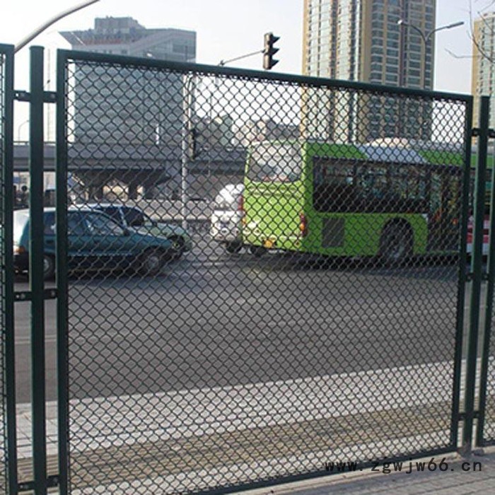 室外篮球场围网 体育场围网 云南柯维金属网球场护栏网厂家图6