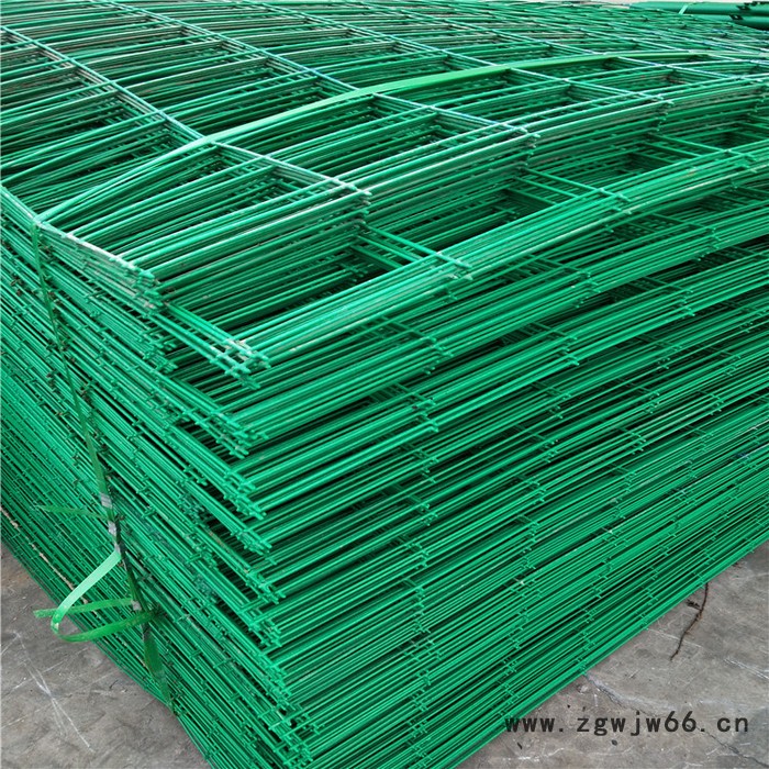 铁路钢丝网防护栅栏 铁路网围栏厂家 公路隔离栅 铁路护栏模具 铁路防护金属网栅栏图3