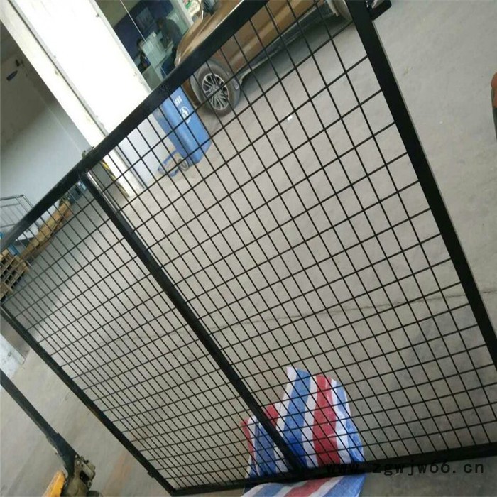 供应耀佳 框架护栏网 公路护栏 隔离网 围栏网 隔离栅 防护网 金属网 小区护栏 围墙 边坡防护网 铁丝围栏 铁路护栏图8