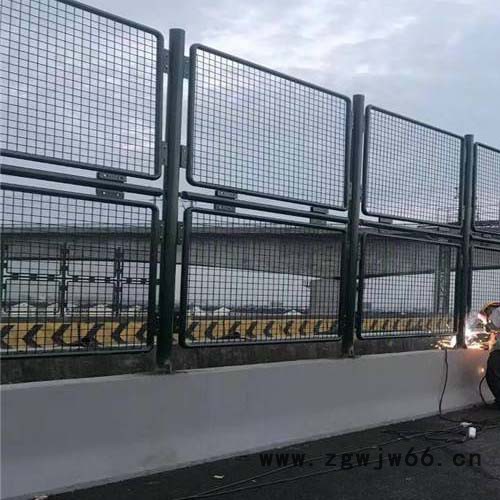 贵州浸塑桥梁防抛网 公路桥梁防落物金属网 两侧防抛网 款式定做图5