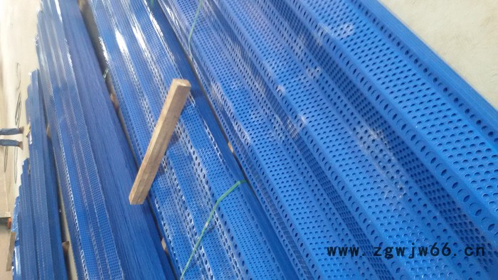 陕西 防尘墙  金属网  工地防风网  防风网生产厂家  价格优惠图2