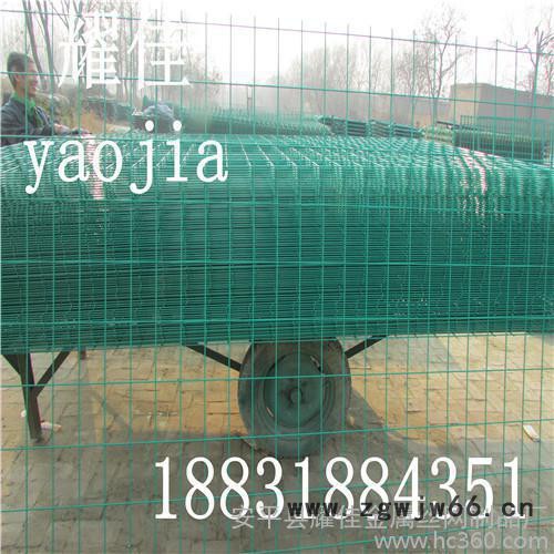 双边护栏网养殖网隔离网果园网圈地网养鸡网金属网围栏网铁丝网护栏网厂图2