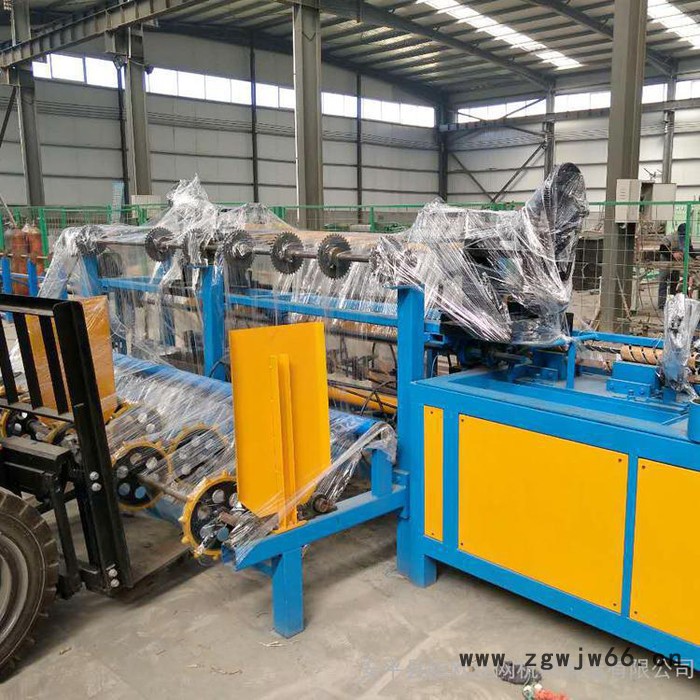 航欧厂家金属网编织机勾花网机 菱形网机 铁丝网编织机全自动勾花网机实体制造图4