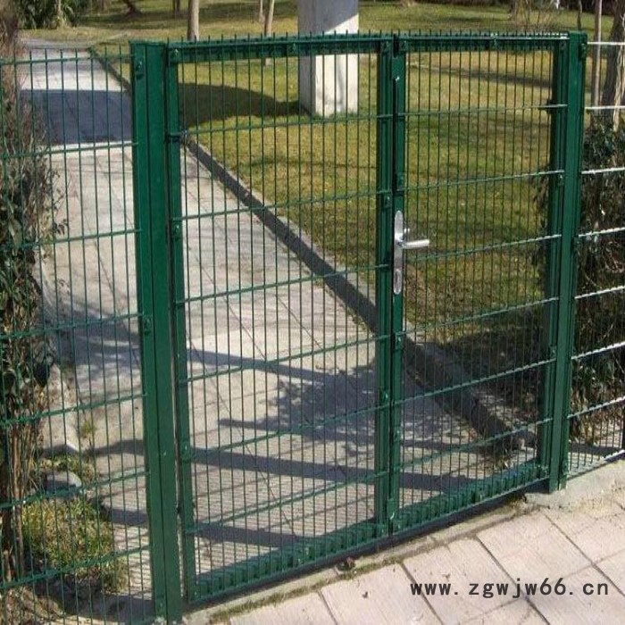 朋英 框架围墙  金属网材质 直销价格 在线咨询 防腐防爬图2