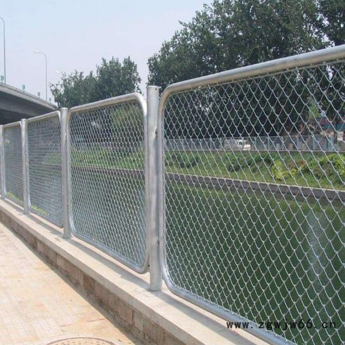 朋英 框架围墙  金属网材质 直销价格 在线咨询 防腐防爬图3