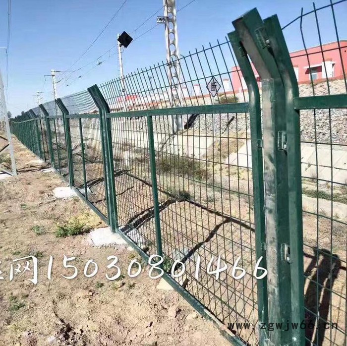 菲璇 金属网片防护栅栏铁路护栏网安装方式方法 现货供应铁路封闭网片图4