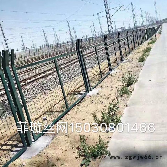 菲璇 金属网片防护栅栏铁路护栏网安装方式方法 现货供应铁路封闭网片图5
