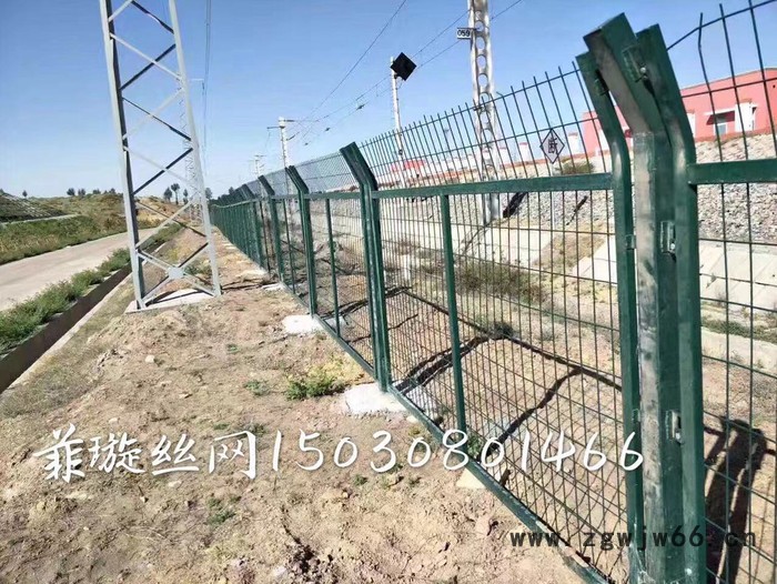 菲璇2012-8001、8002 金属网片防护栅栏 铁路防护栅栏网片现货大量供应图3