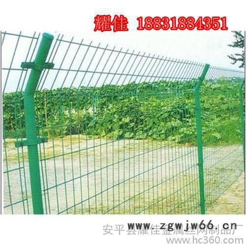 双边护栏网 围栏网 果园圈地网 养殖网 金属网 铁丝网 护栏网厂 护栏图3