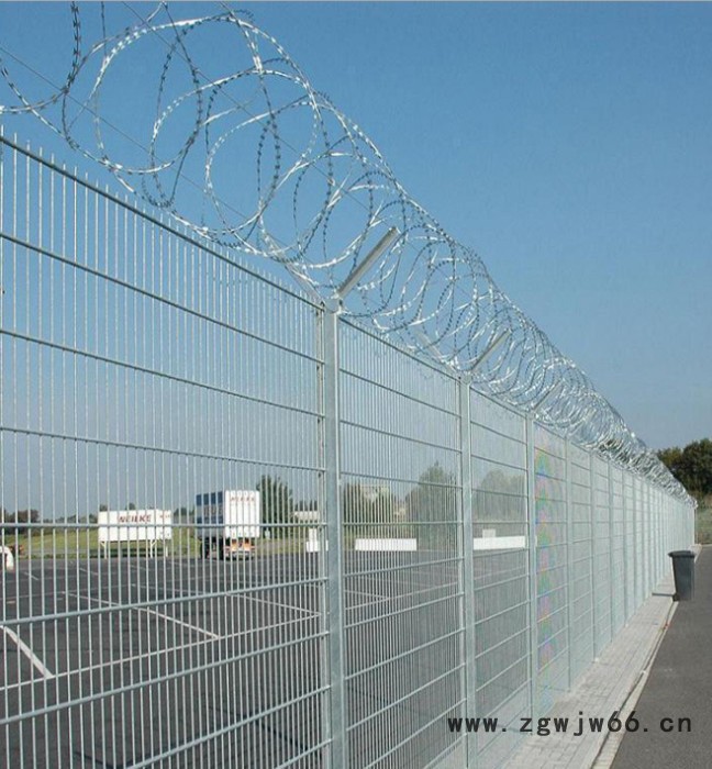 Kunxian/坤贤围墙钢丝网围栏 刺钢丝防盗金属网墙 防攀爬护栏网图6