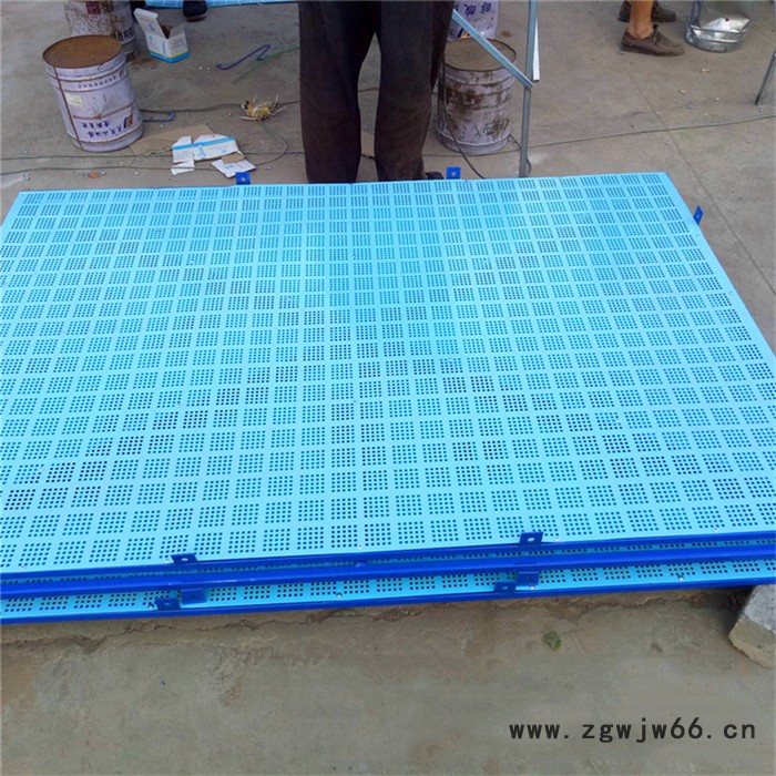 全钢爬架网 高层建筑工地安全防护蓝色圆孔金属网板 冲孔爬架网片峰尚安丝网图5