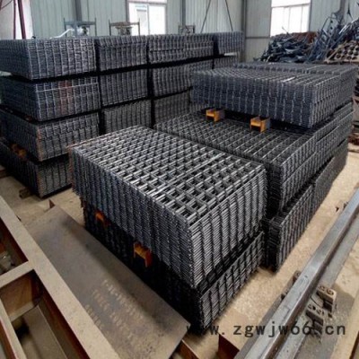 四川宜宾市 厂家直供 建筑金属网片 煤矿钢筋网片 网片建筑爬架