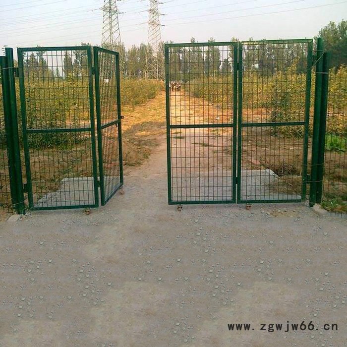 振鼎** 山东 边框围墙栅栏 简易道路金属网片栅栏 道路铁丝栅栏图2