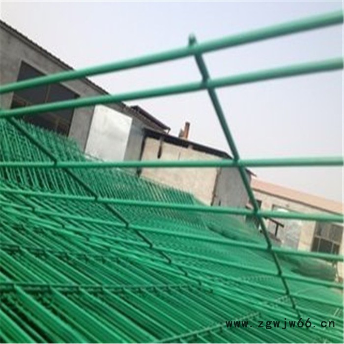 供应耀佳 护栏网 围栏网 现货双边护栏网 隔离网 防护网 金属网 养殖网 公路铁路护栏 小区护栏图2