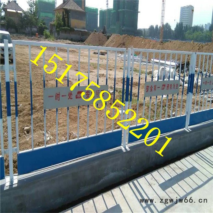 基坑围栏厂家销售临边防护栏 高铁桥墩防护围栏 桥下金属网片防护栅栏图3