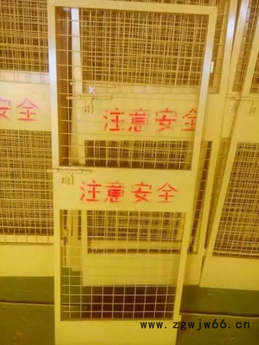 浙江电梯防护门厂家专业生产批发金属网电梯门 建筑工地电梯安全门 楼层建筑安全电梯门图4