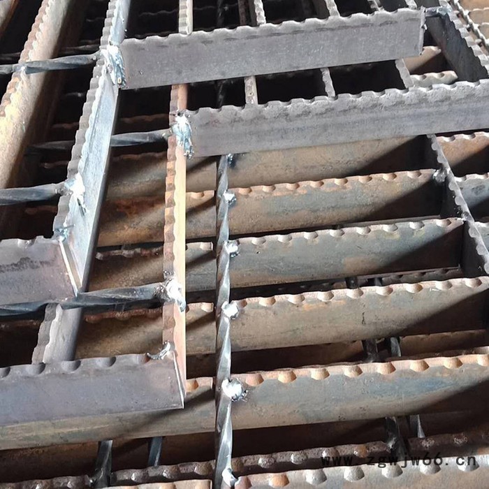 镀锌钢格板厂家  金属网不锈钢钢格板  防滑平台格栅板   朗鑫图3