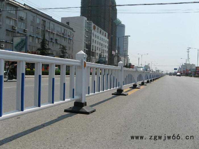 供应大连九州金属网PVC道路护栏金属网业图3