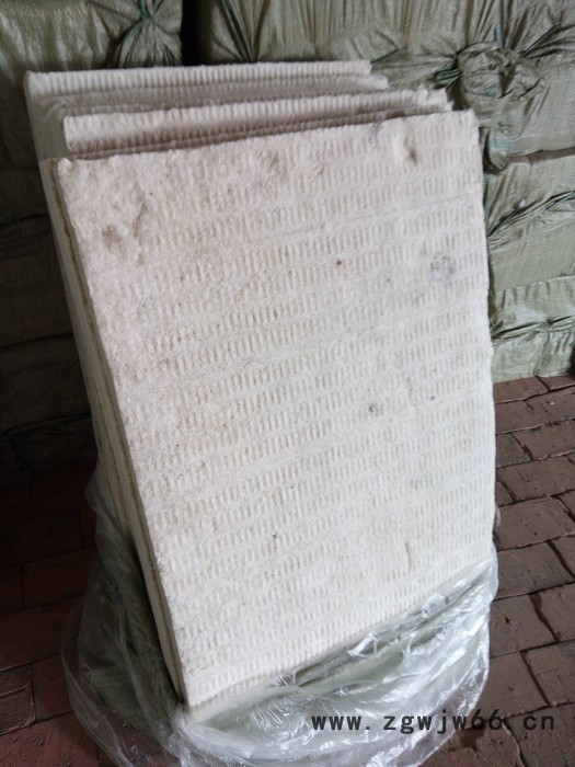 直销 不燃憎水型硅酸铝板 复合硅酸铝板保温材料图2