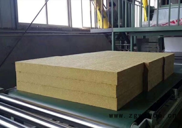 优耐斯 岩棉板 岩棉板保温材料 复合岩棉板 厂家长期现货供应 量大优惠图5
