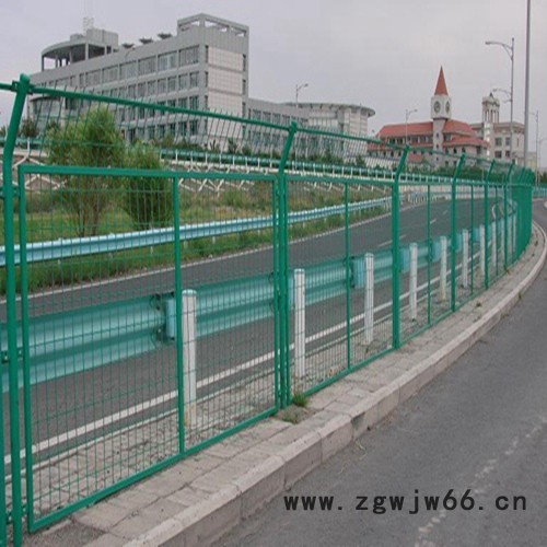 防护网  隔离栅  防护网批发 其他金属网图2