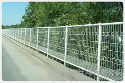 成都金属网 ** 价格便宜 质量保证 护栏网图3