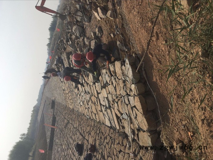 包塑石笼网 堤坝防护格宾网 水利工程用铁丝网 雷诺垫 其他金属网图8