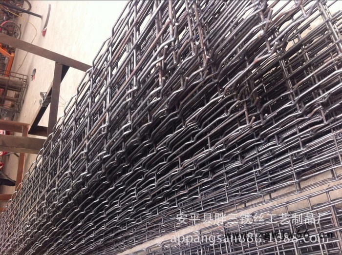 安平华牛金属网片 丝网深加工 特殊规格特殊制作