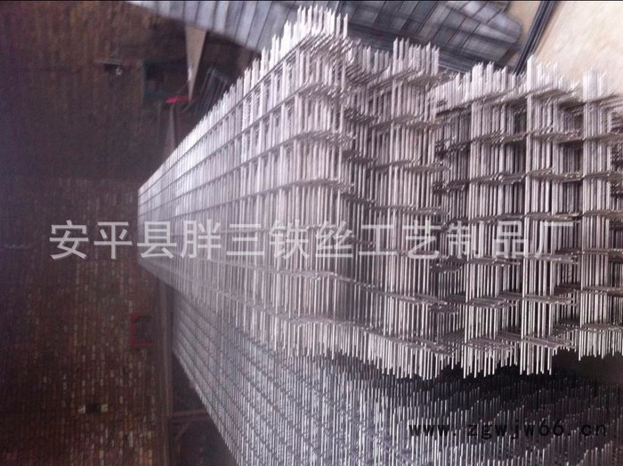 安平华牛金属网片 丝网深加工 特殊规格特殊制作图8