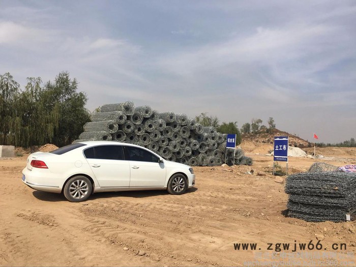 山体防护网 重型六角网 防洪石笼网 河北石笼网厂家 石笼网价格 其他金属网图4