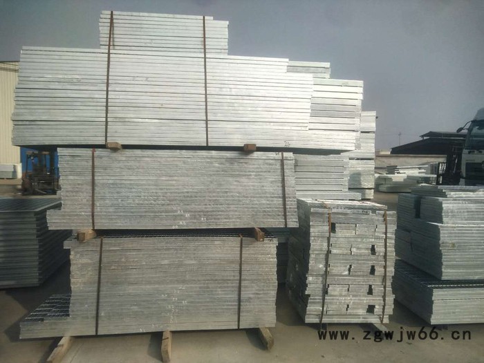 安平中淮金属网 踏步板图2