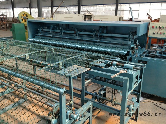 盛华shneghua 菱形金属网编织机的制作方法图3