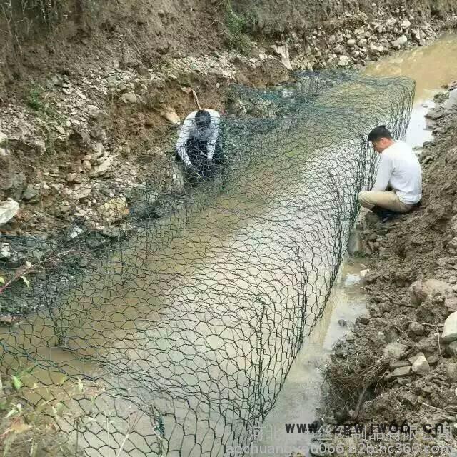 pvc包塑石笼网 铅丝石笼网箱 雷诺护垫 格宾石笼网** 其他金属网图8