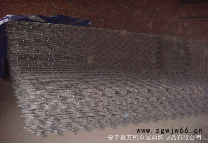 钢丝地暖地热网片 建筑金属网 表面锐化 塑化图2