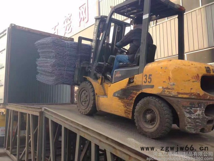 高锌镀锌丝石笼网 六角网规格 高尔凡丝石笼网厂家 出厂快 效率高 其他金属网图2