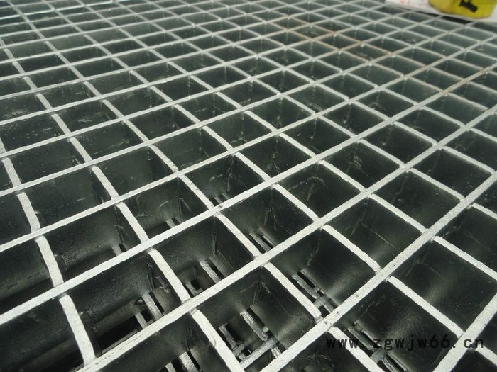 供应复合钢格板 金属网格板  齿形防滑钢格板 复合沟盖板图2